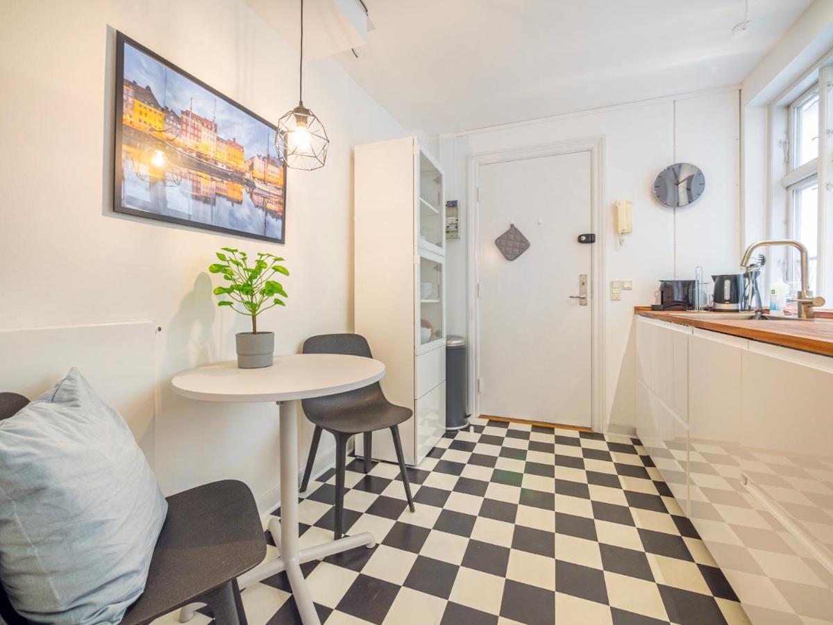 Renovated 1bedroom In Central Apartment